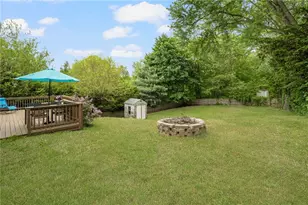 34 Grandview Dr, West Warwick, RI 02893 - Photo 34