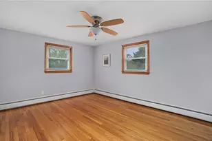 34 Grandview Dr, West Warwick, RI 02893 - Photo 16