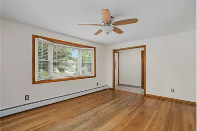 34 Grandview Drive, West Warwick, RI 02893 - Photo 6