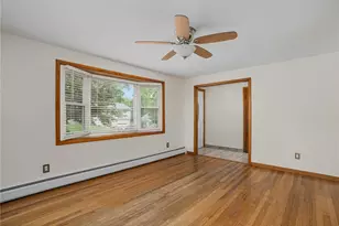 34 Grandview Dr, West Warwick, RI 02893 - Photo 6