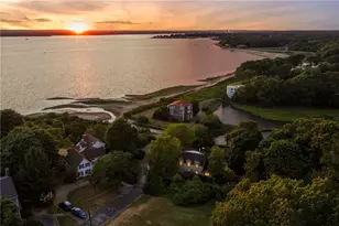 10 Nayatt Rd, Barrington, RI 02806 - Photo 40
