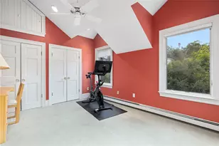 10 Nayatt Rd, Barrington, RI 02806 - Photo 24