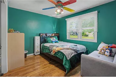 25 Walker Road, Warwick, RI 02889 - Photo 18