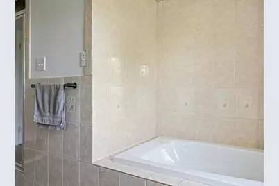 121 Talcott Street, Woonsocket, RI 02895 - Photo 24