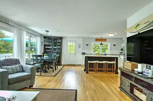 36 Fairway Rd, Narragansett, RI 02882 - Photo 16