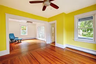 135 Rounds Ave, Providence, RI 02907 - Photo 4