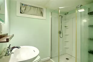 4 Talbot Manor, Cranston, RI 02905 - Photo 32