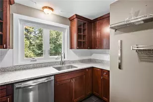 21 Sterling Dr, Tiverton, RI 02878 - Photo 6