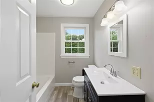 49 Harvest Rd, Middletown, RI 02842 - Photo 20