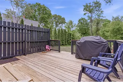 224 Francis Avenue, North Providence, RI 02904 - Photo 28