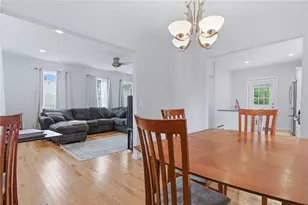 224 Francis Ave, North Providence, RI 02904 - Photo 10