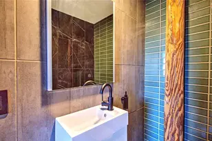 14 Imperial Pl, Providence, RI 02903 - Photo 24
