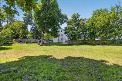 34 Appleton Avenue, Pawtucket, RI 02860 - Photo 42