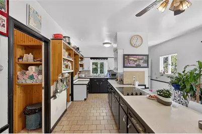 34 Appleton Avenue, Pawtucket, RI 02860 - Photo 22