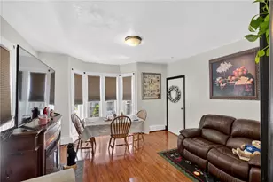 34 Appleton Ave, Pawtucket, RI 02860 - Photo 16