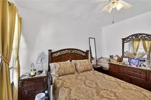34 Appleton Ave, Pawtucket, RI 02860 - Photo 8