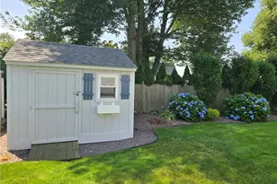 40 Conanicus Rd, Narragansett, RI 02882 - Photo 42