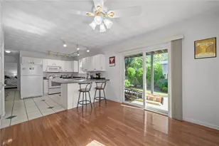 40 Conanicus Rd, Narragansett, RI 02882 - Photo 18