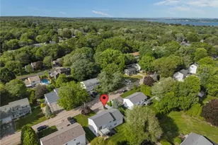 40 Conanicus Rd, Narragansett, RI 02882 - Photo 4