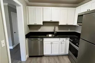 395 Mendon Rd, North Smithfield, RI 02896 - Photo 6