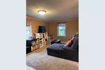 214 Putnam Pike, Johnston, RI 02919 - Photo 12