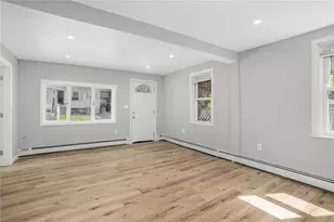 17 Padelford Ave, East Providence, RI 02915 - Photo 14