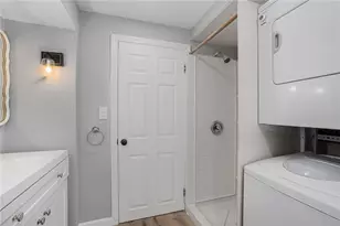 17 Padelford Ave, East Providence, RI 02915 - Photo 18