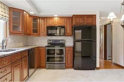 2699 Diamond Hill Road, Cumberland, RI 02864 - Photo 14