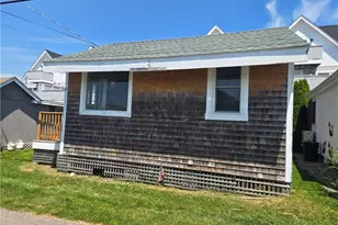 854 Matunuck Beach Rd, South Kingstown, RI 02879 - Photo 20
