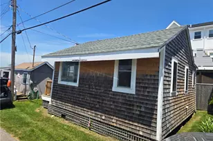 854 Matunuck Beach Rd, South Kingstown, RI 02879 - Photo 2