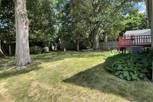 36 Edmond Dr, Warwick, RI 02886 - Photo 14