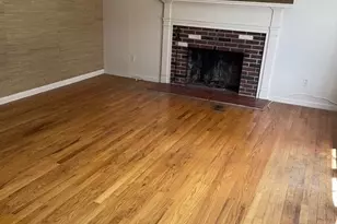 36 Edmond Dr, Warwick, RI 02886 - Photo 2