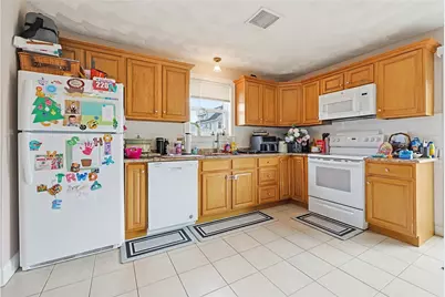 6 Wilson Street, Bristol, RI 02809 - Photo 6