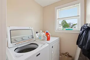 6 Wilson St, Bristol, RI 02809 - Photo 14