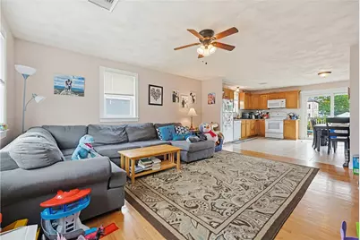 6 Wilson Street, Bristol, RI 02809 - Photo 4