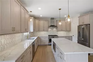 413 New River Rd, Lincoln, RI 02838 - Photo 14