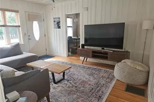 44 2nd St, North Kingstown, RI 02852 - Photo 6