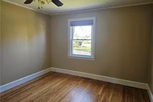 44 2nd St, North Kingstown, RI 02852 - Photo 14