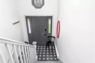 18 Waterman St, Bristol, RI 02809 - Photo 28