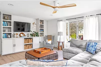 18 Waterman Street, Bristol, RI 02809 - Photo 16