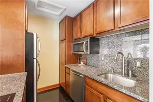 388 S Main St, Providence, RI 02903 - Photo 8
