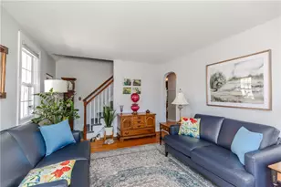 24 Columbus Blvd, Cranston, RI 02910 - Photo 8