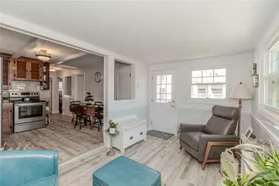 24 Columbus Boulevard, Cranston, RI 02910 - Photo 14