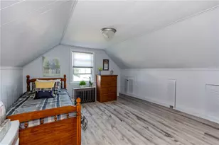 24 Columbus Blvd, Cranston, RI 02910 - Photo 22