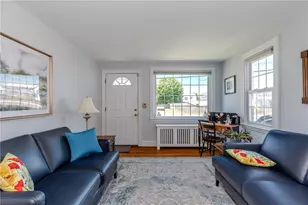 24 Columbus Blvd, Cranston, RI 02910 - Photo 6