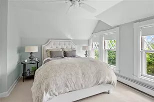 127 Harrison Ave, Newport, RI 02840 - Photo 34