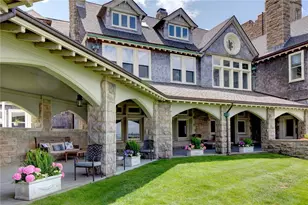 127 Harrison Ave, Newport, RI 02840 - Photo 46