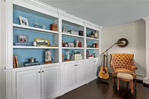 127 Harrison Ave, Newport, RI 02840 - Photo 22