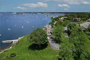 127 Harrison Ave, Newport, RI 02840 - Photo 4