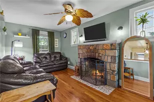 1223 Cumberland Hill Rd, Woonsocket, RI 02895 - Photo 4